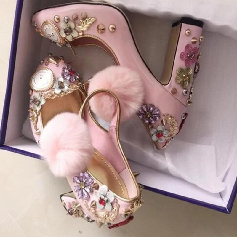 Sapatos de Luxo Femininos com  - Luxury Women'S Watch avaliação e preço