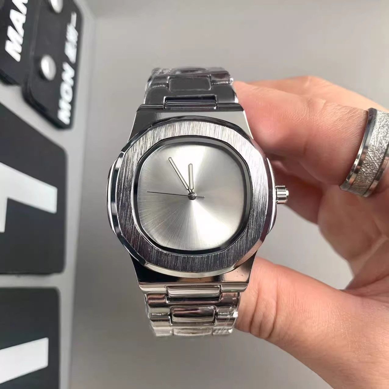 Relógio de Quartzo Masculino c - Luxury Watch Logo avaliação e preço