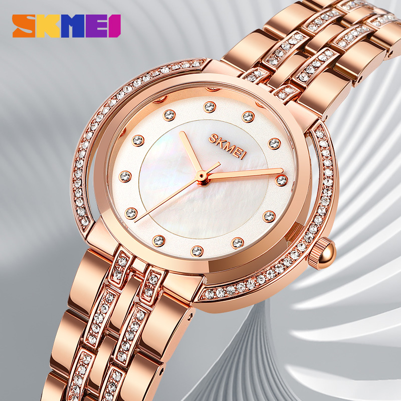 Relógio de Pulso Feminino de Q - Luxury Watch Display avaliação e preço